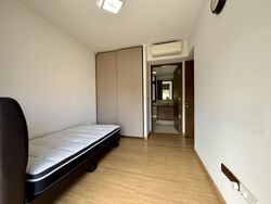 Le Quest (D23), Apartment #557801301